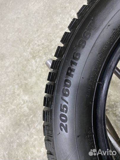 Kumho WinterCraft ice Wi31+ 205/60 R16