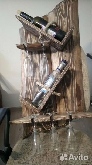 Полка барная. Массив дерева