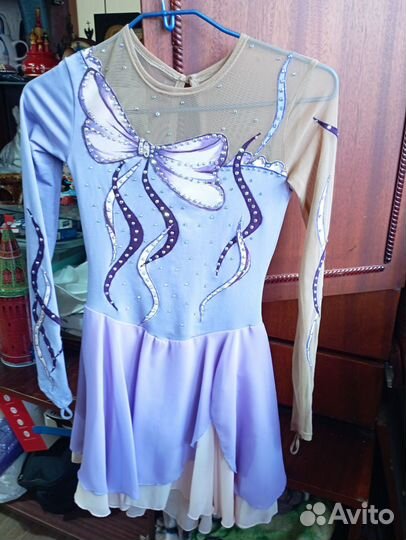 Костюм для фигурного катания