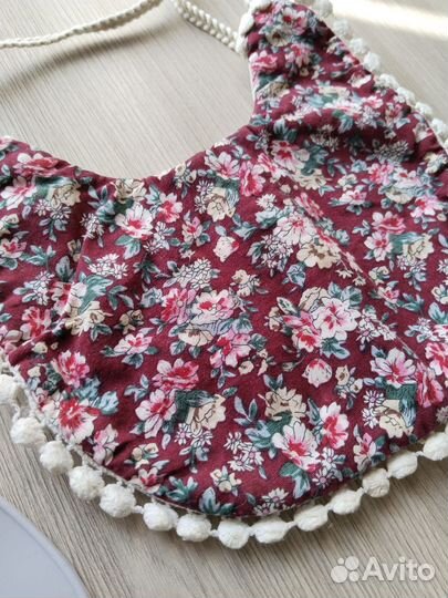 Силиконовый нагрудник слюнявчик для кормления