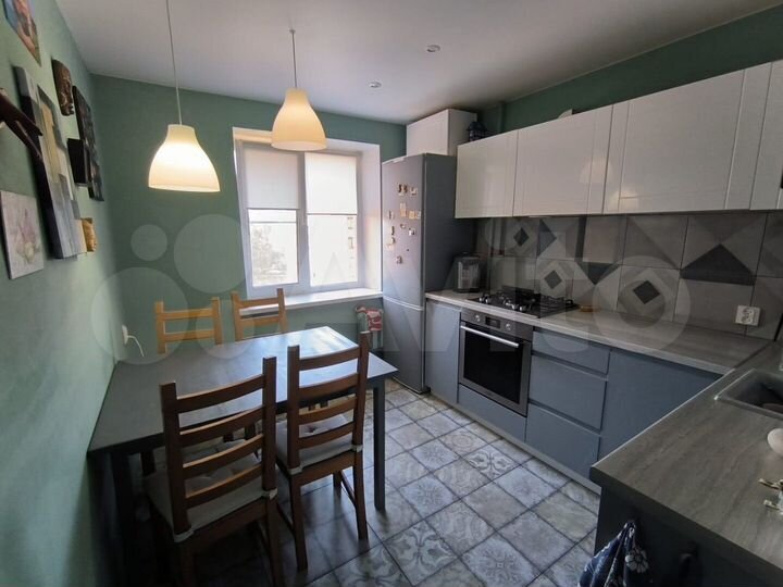 4-к. квартира, 85,7 м², 7/10 эт.