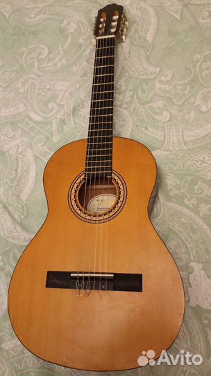 Детская гитара