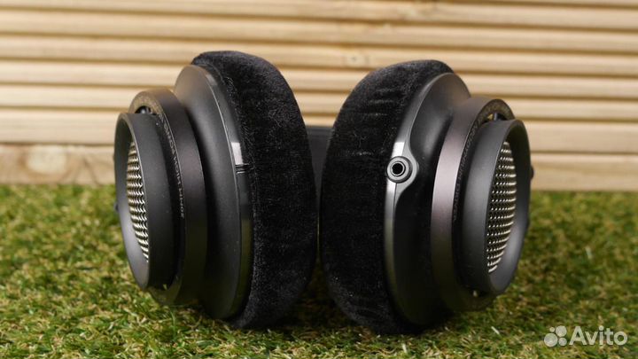 Профессиональные наушники Philips Fidelio X2