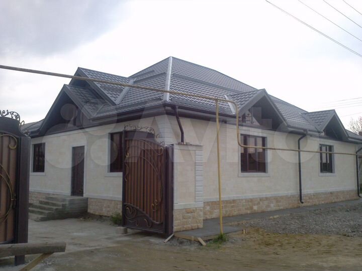 Дом 187 м² на участке 12,5 сот.