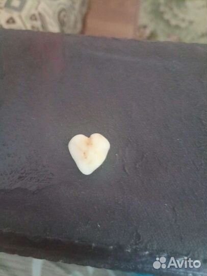 Камень любви иверности