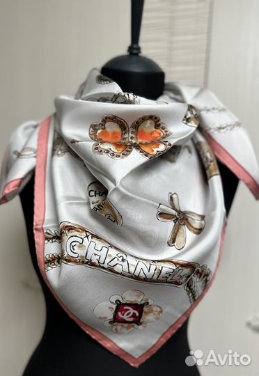 Платок chanel. Шелк. Оригинал