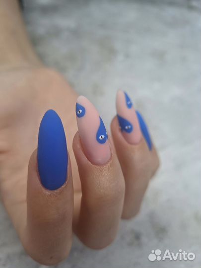 Маникюр педикюр брови