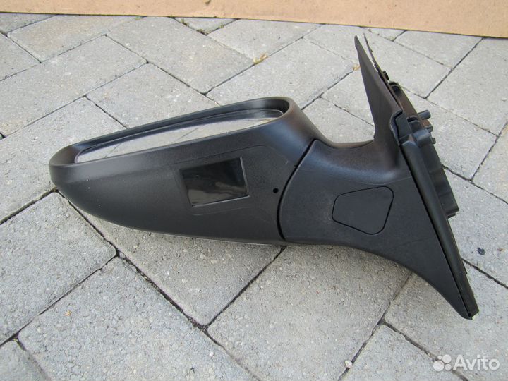 Hyundai Solaris зеркало боковое левое 2010-2017