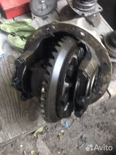 Редуктор и полу оси ваз 2101