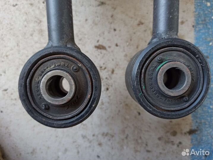 Амортизаторы передние Тойота Хайлюкс 8 1GD-FTV 2.8