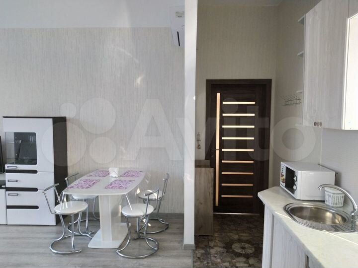 2-к. квартира, 55 м², 9/13 эт.