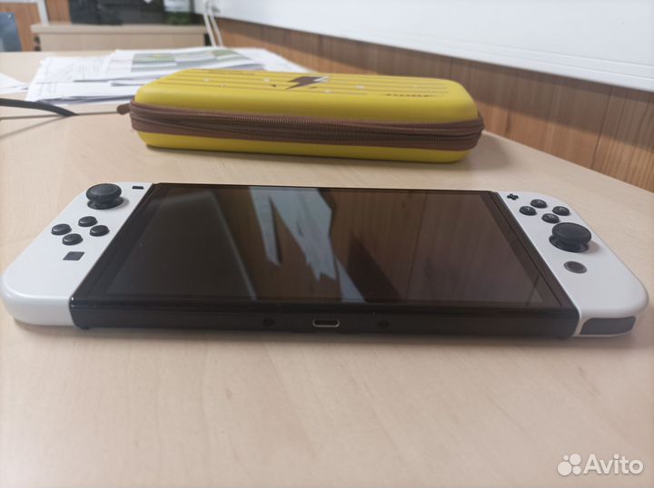 Nintendo switch oled (как новая)