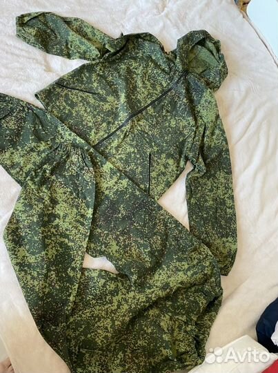 Камуфляжный костюм