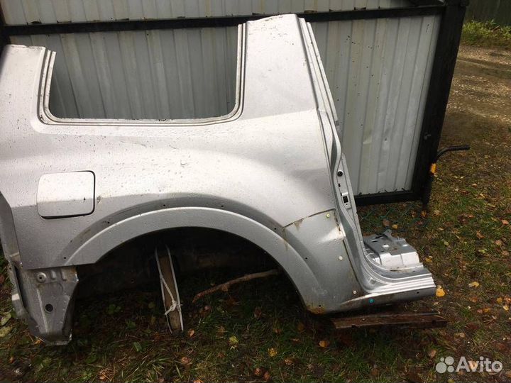 Лонжерон задний правый Mitsubishi Montero/Pajero