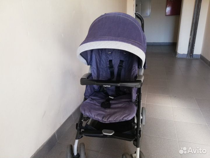 Коляска прогулочная