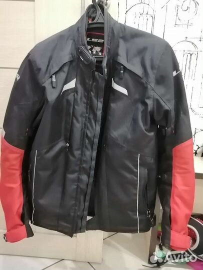 Мотокуртка