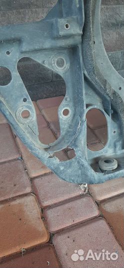 Телевизор(монтажная панель) фольксваген пассат б5