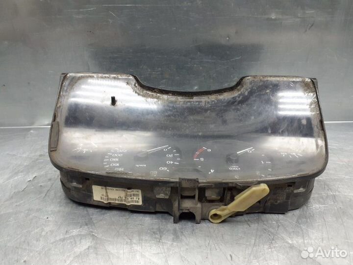 Панель приборов Opel Zafira