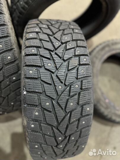 Dunlop SP Winter Ice02 205/55 R16 94T