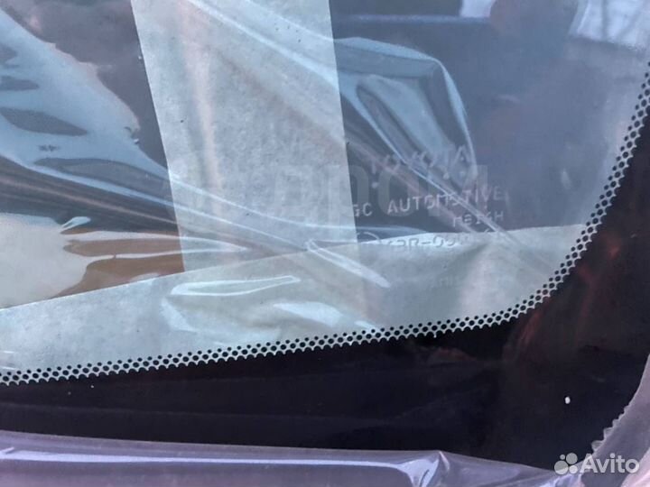 Лобовое стекло Toyota Land Cruiser Prado 150 2017