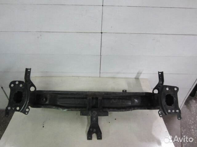 Усилитель бампера переднего Фольксваген Пассат Б7