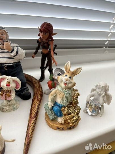 Статуэтки, керамические фигурки