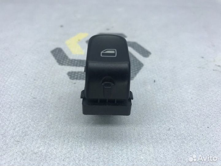 Кнопка стеклоподъемника Audi A5 8T 306D3 3.0D