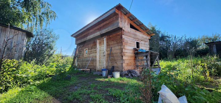 Дом 40 м² на участке 42 сот.