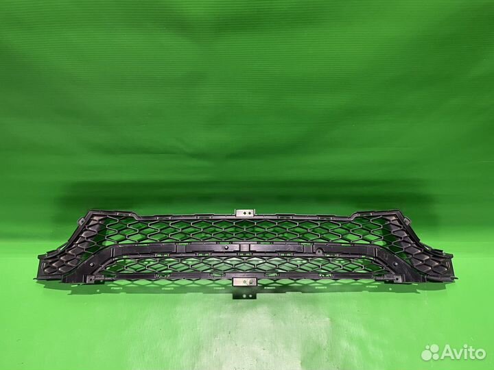 Решетка переднего бампера LADA Vesta Cross