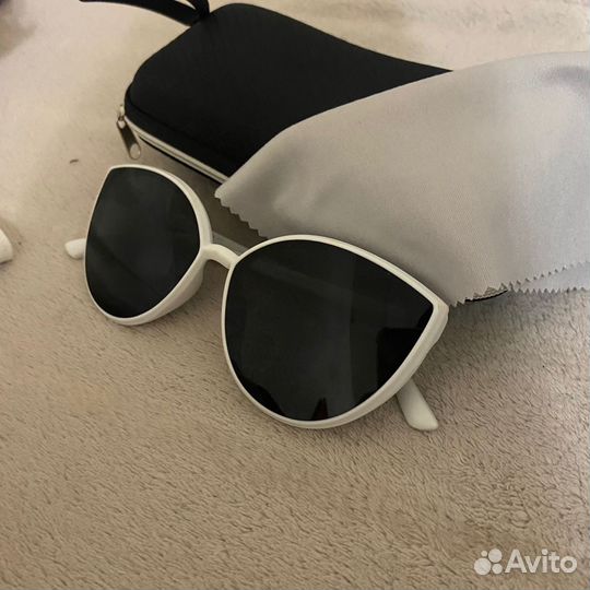 Солнцезащитные очки