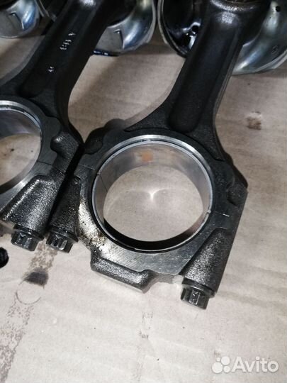 Поршни с Шатунами Hyundai Santa Fe 2.2 D4EB