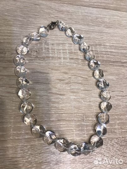 Женское украшение