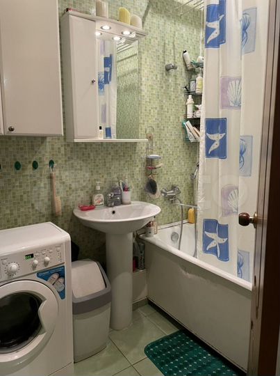 Комната 18 м² в 2-к., 2/5 эт.