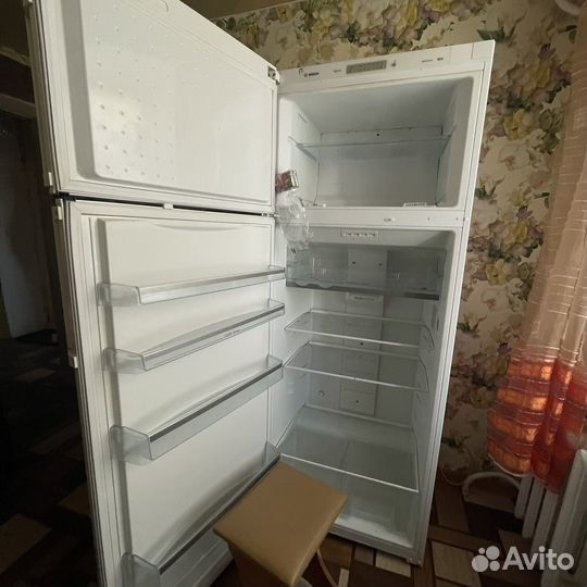 Холодильник Bosch NoFrost