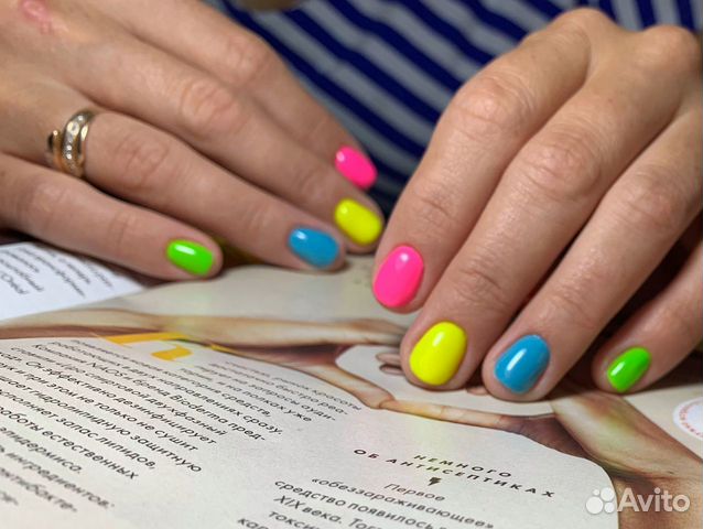 Педикюр Маникюр гель-лак