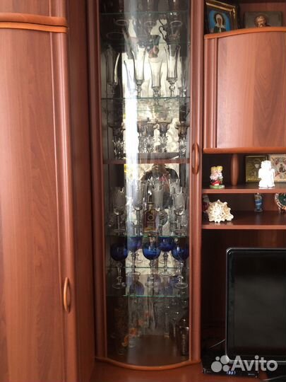 Стенка в гостиную