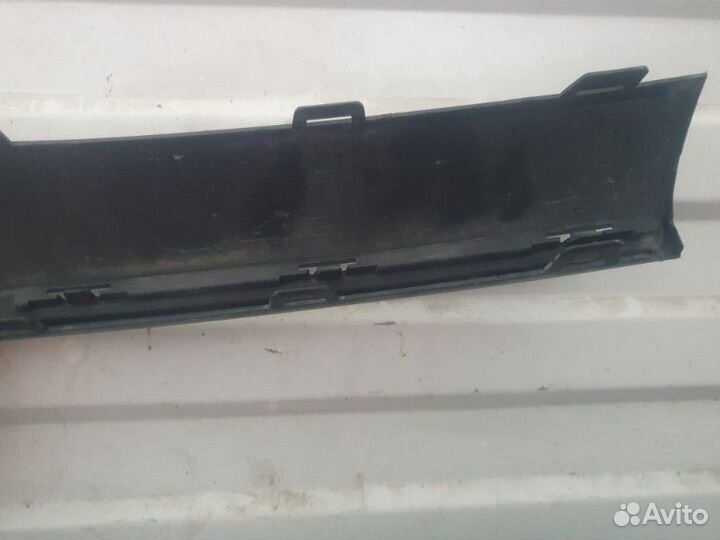 Решетка радиатора передняя Renault Logan 2 2018