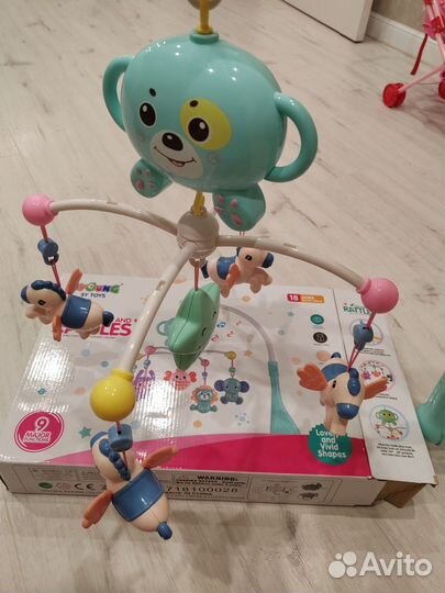 Мобиль на кроватку музыкальный