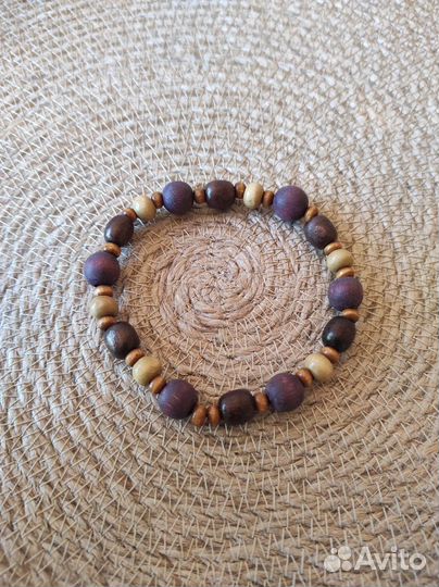 Браслет из дерева