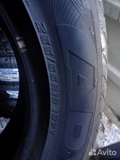 Yokohama Advan Sport V105 255/55 R19 107Y