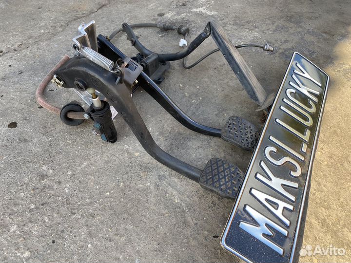 Педальный узел МКПП bmw 3 e46