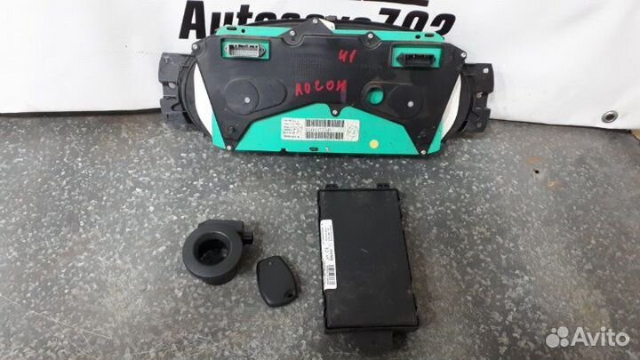 Щиток приборов Renault Logan LS0G K7M 2009