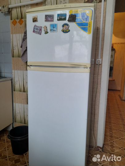 Холодильник б/у