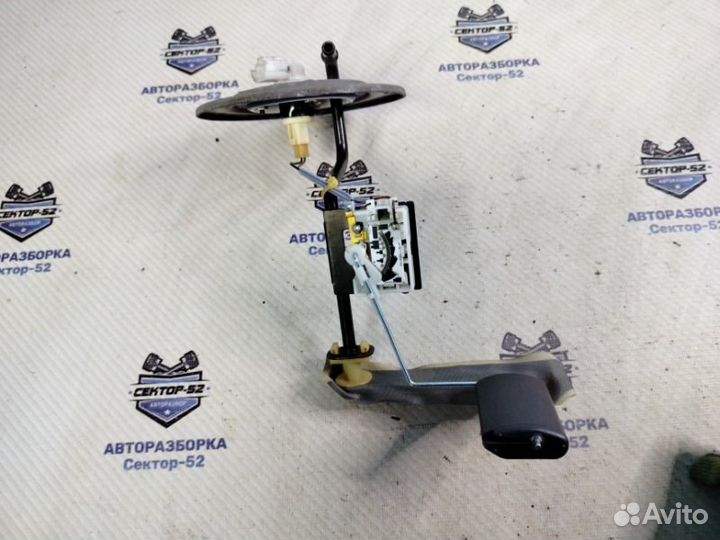 Датчик уровня топлива Hyundai Tucson 1 JM