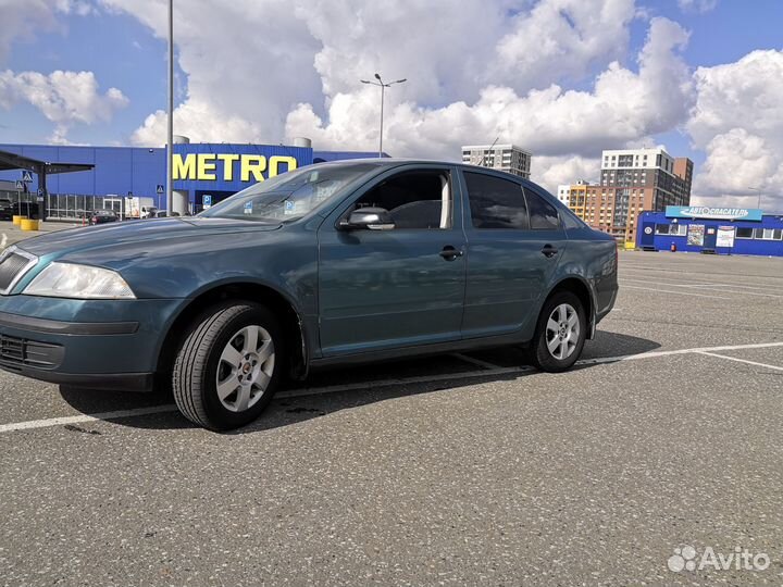 Skoda Octavia 1.6 МТ, 2008, 172 400 км