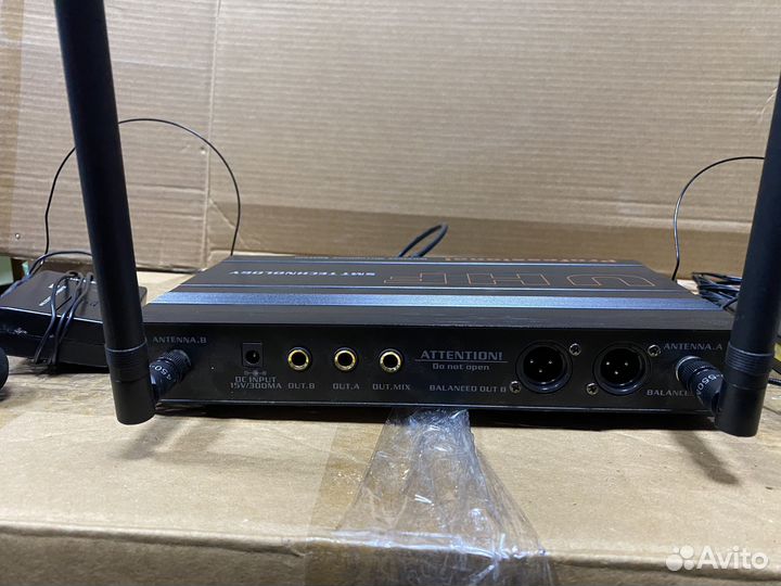 Opus 922HH радиосистема С ручным передатчиком