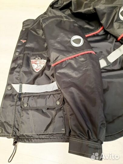 Мотокуртка с защитой