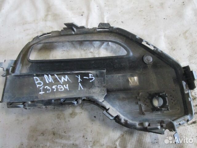 Накладка птф левая BMW X5 G05 (2018 бмв Х5)