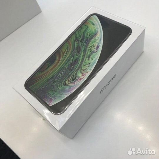 iPhone Xs, 64 ГБ