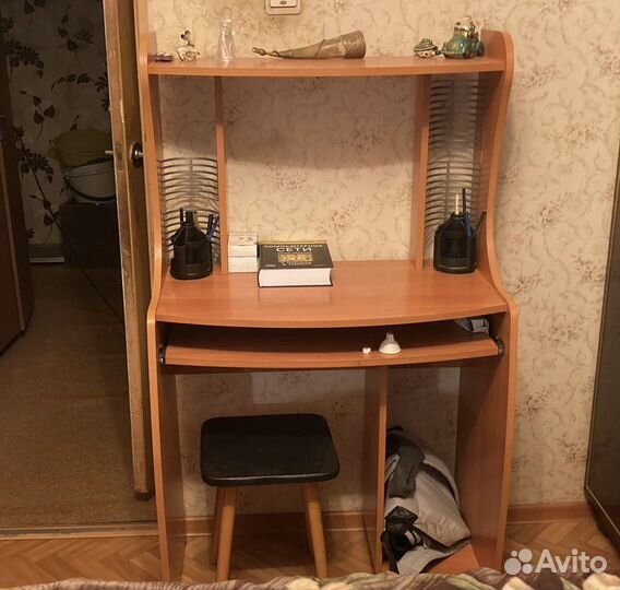 Компьютерный стол лдсп 18мм вишня локарно